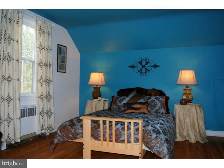319 Madison Road Springfield, PA 19064 - Photo 11 of 18 Bedroom - Main