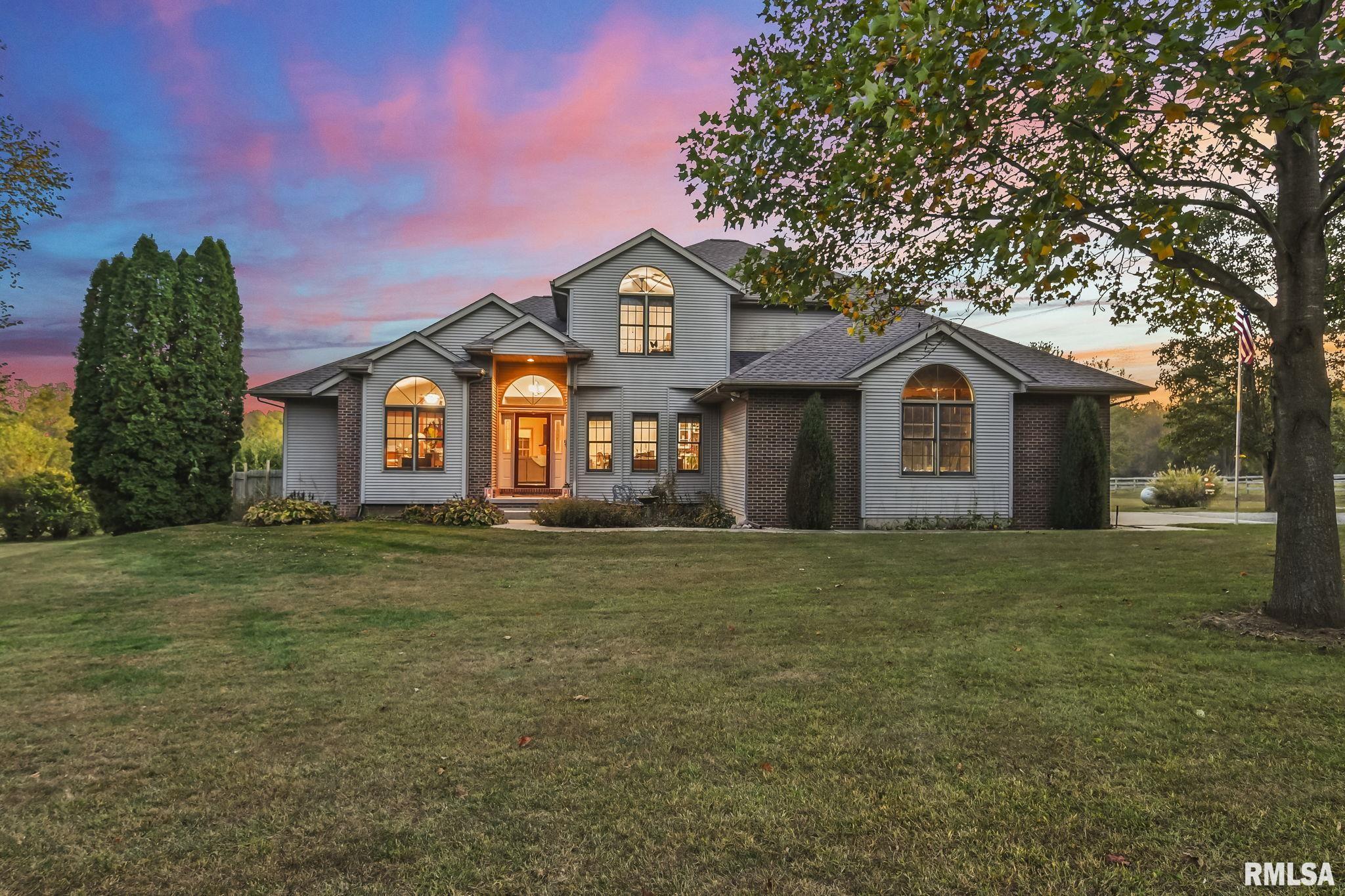 460 South Oaklane Road Springfield, IL 62712 - Photo 1 of 100