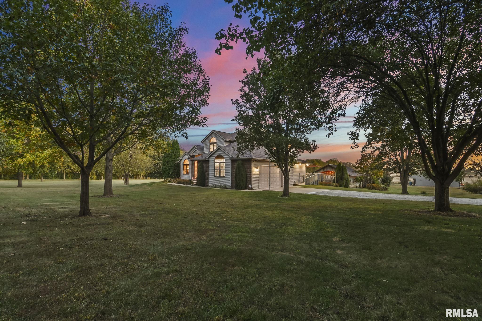 460 South Oaklane Road Springfield, IL 62712 - Photo 3 of 100