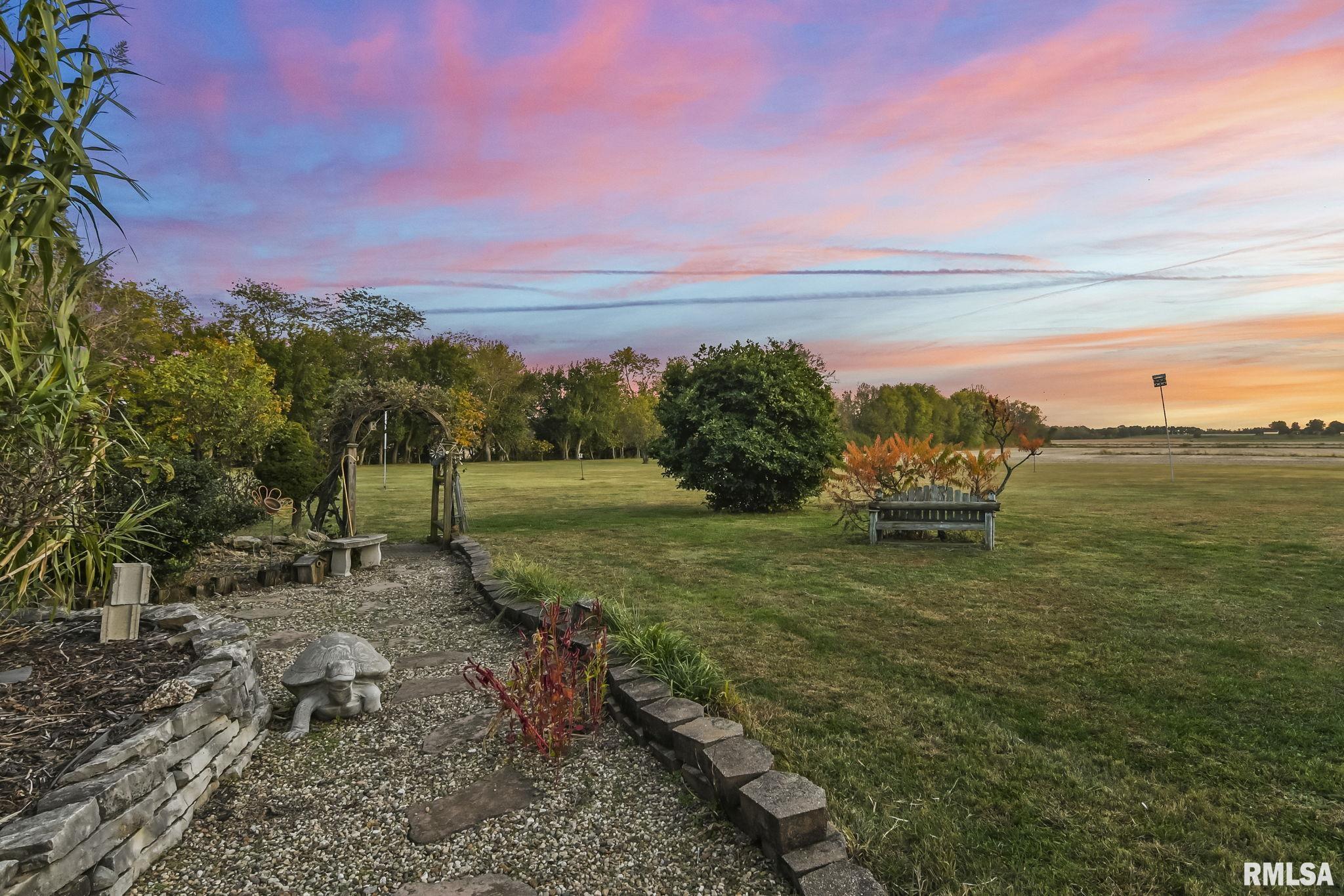 460 South Oaklane Road Springfield, IL 62712 - Photo 41 of 100