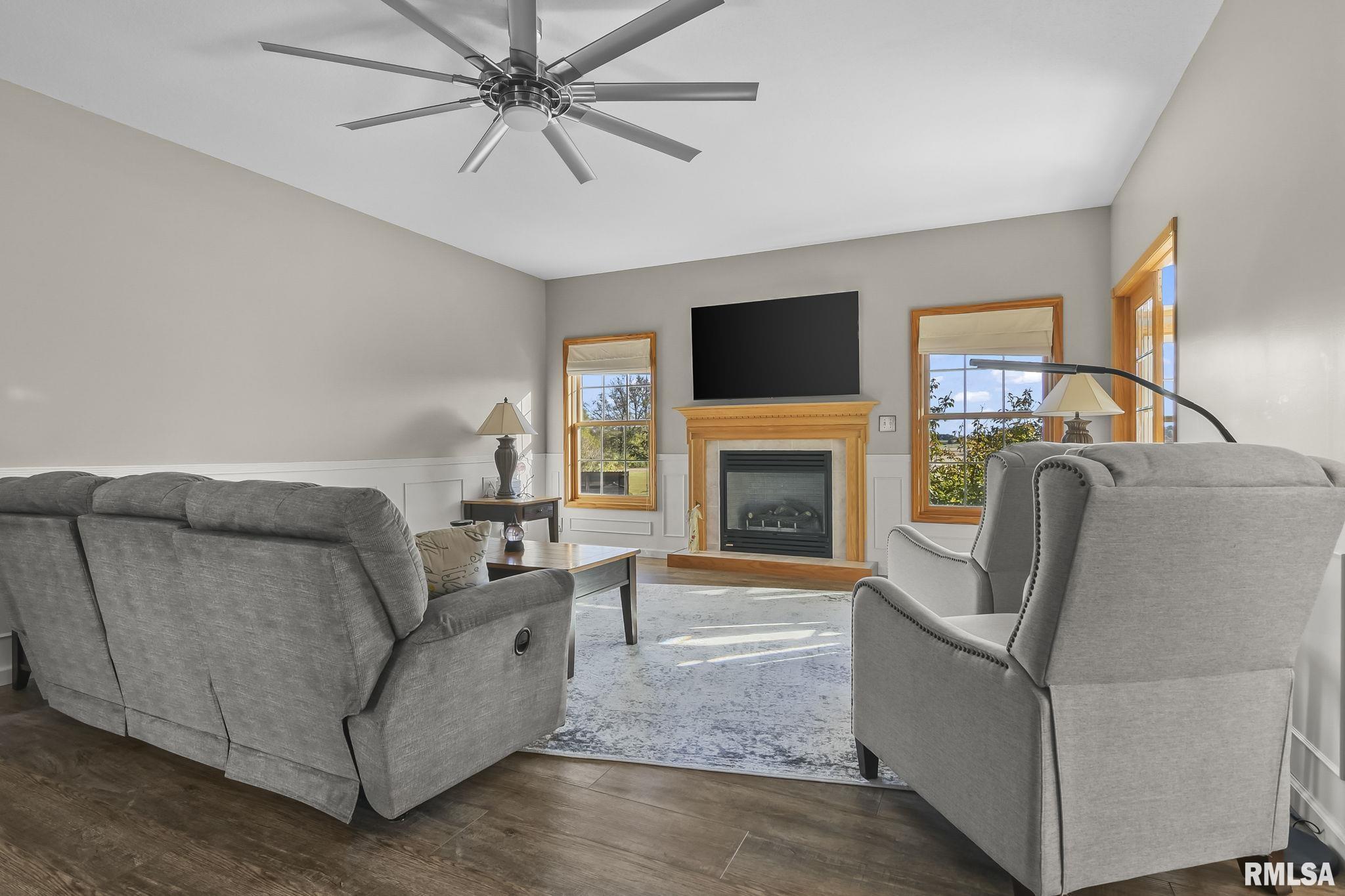 460 South Oaklane Road Springfield, IL 62712 - Photo 64 of 100
