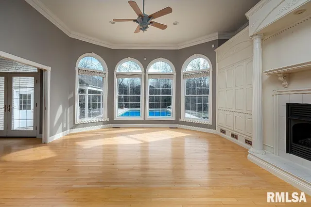 $865,000 | 3115 West Striegel Road, Carbondale, IL 62901