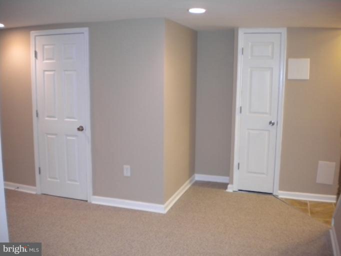 812 Wicklow Road Baltimore, MD 21229 - Photo 8 of 30 a view of an empty room