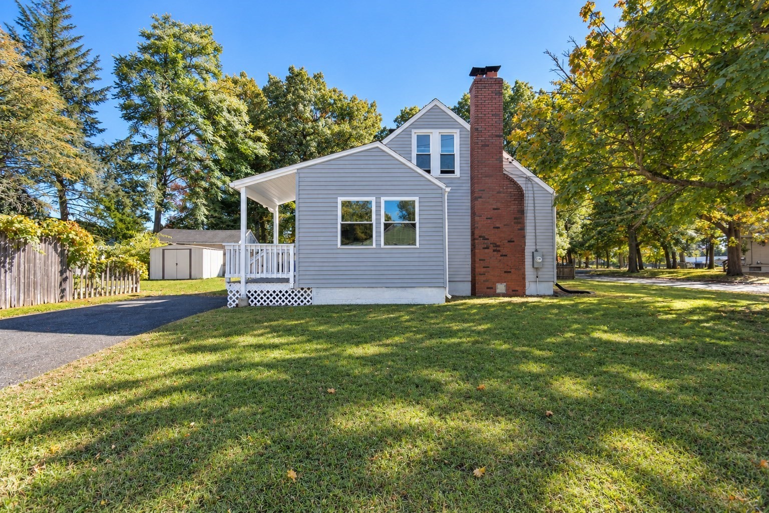 66 Curve Street Springfield, MA 01104 - Photo 6 of 25 Gallery Image 6