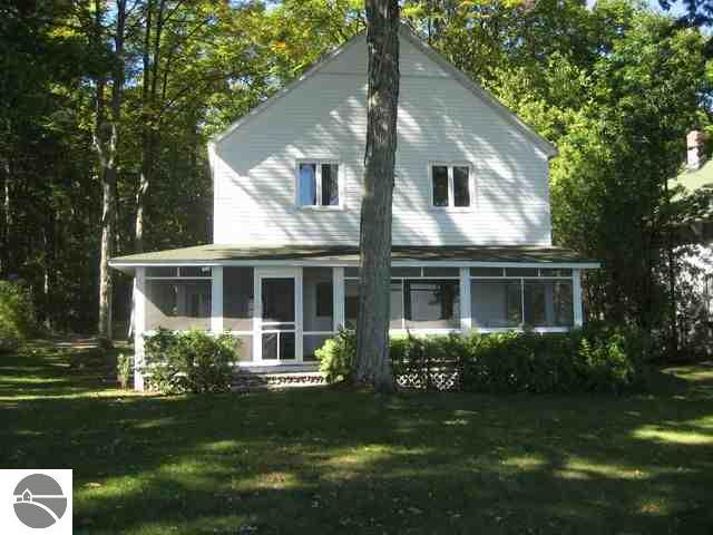 4220 North Omena Point Road Omena, MI 49674 - Photo 3 of 25 1735496-2.JPG