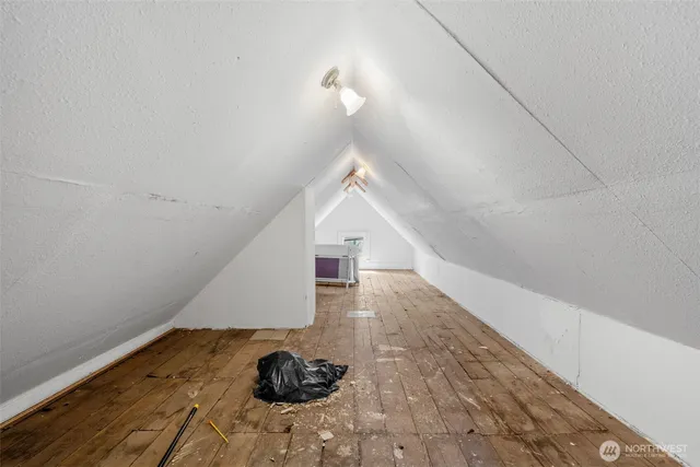 $499,000 | 5360 South Wallace Street, Seattle, WA 98178