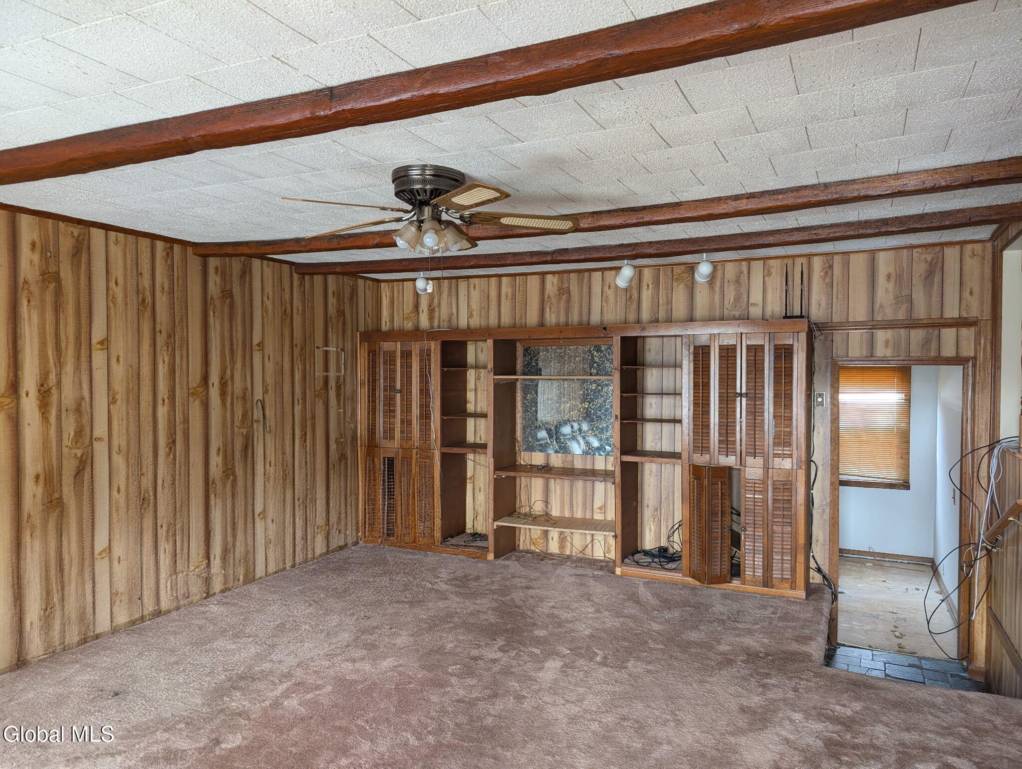 31 St George Place Colonie, NY 12304 - Photo 11 of 36 10