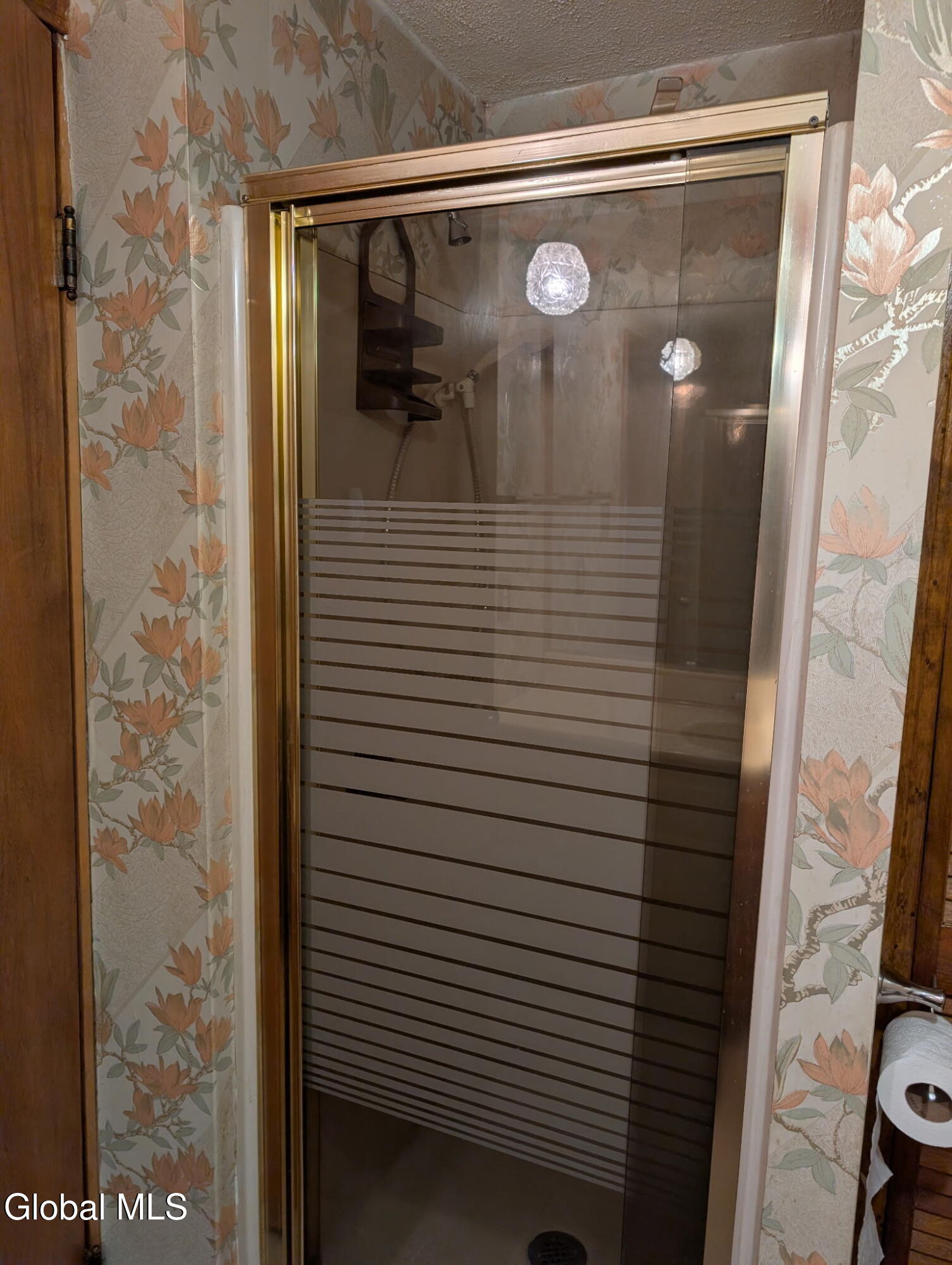 31 St George Place Colonie, NY 12304 - Photo 15 of 36 15