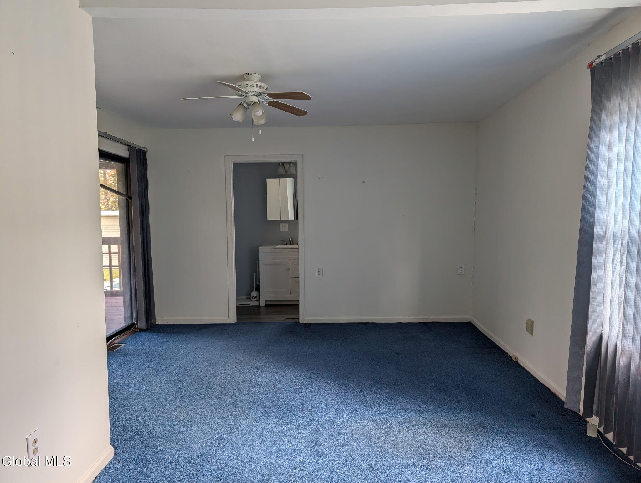 31 St George Place Colonie, NY 12304 - Photo 17 of 36 17