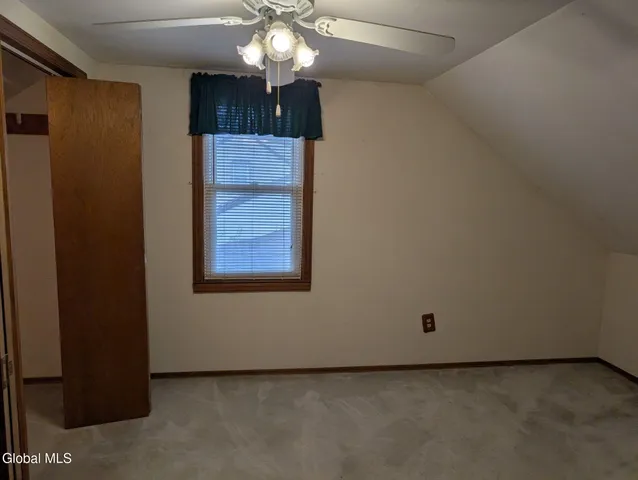 $379,000 | 31 St George Place, Colonie, NY 12304