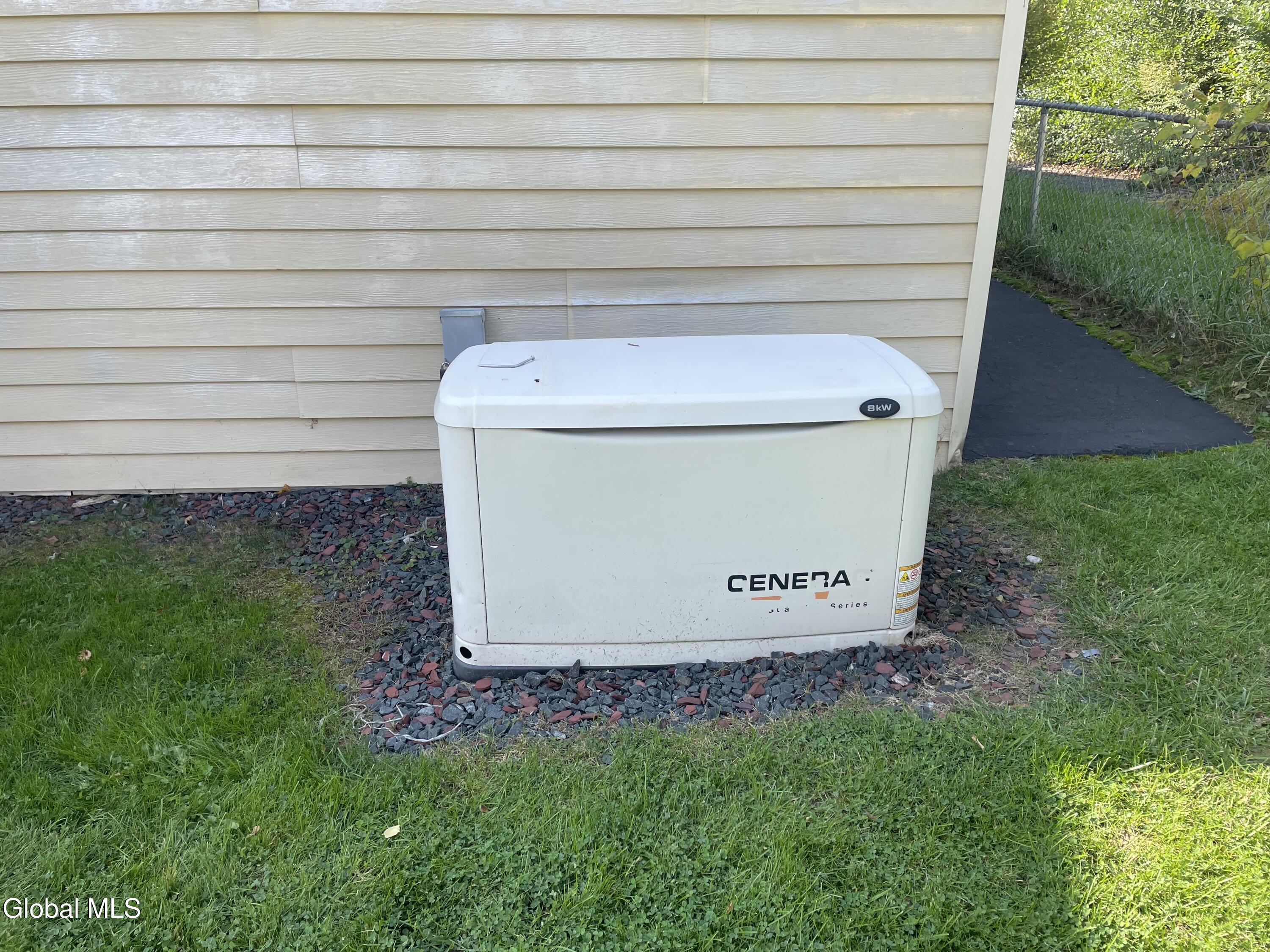 31 St George Place Colonie, NY 12304 - Photo 36 of 36 38