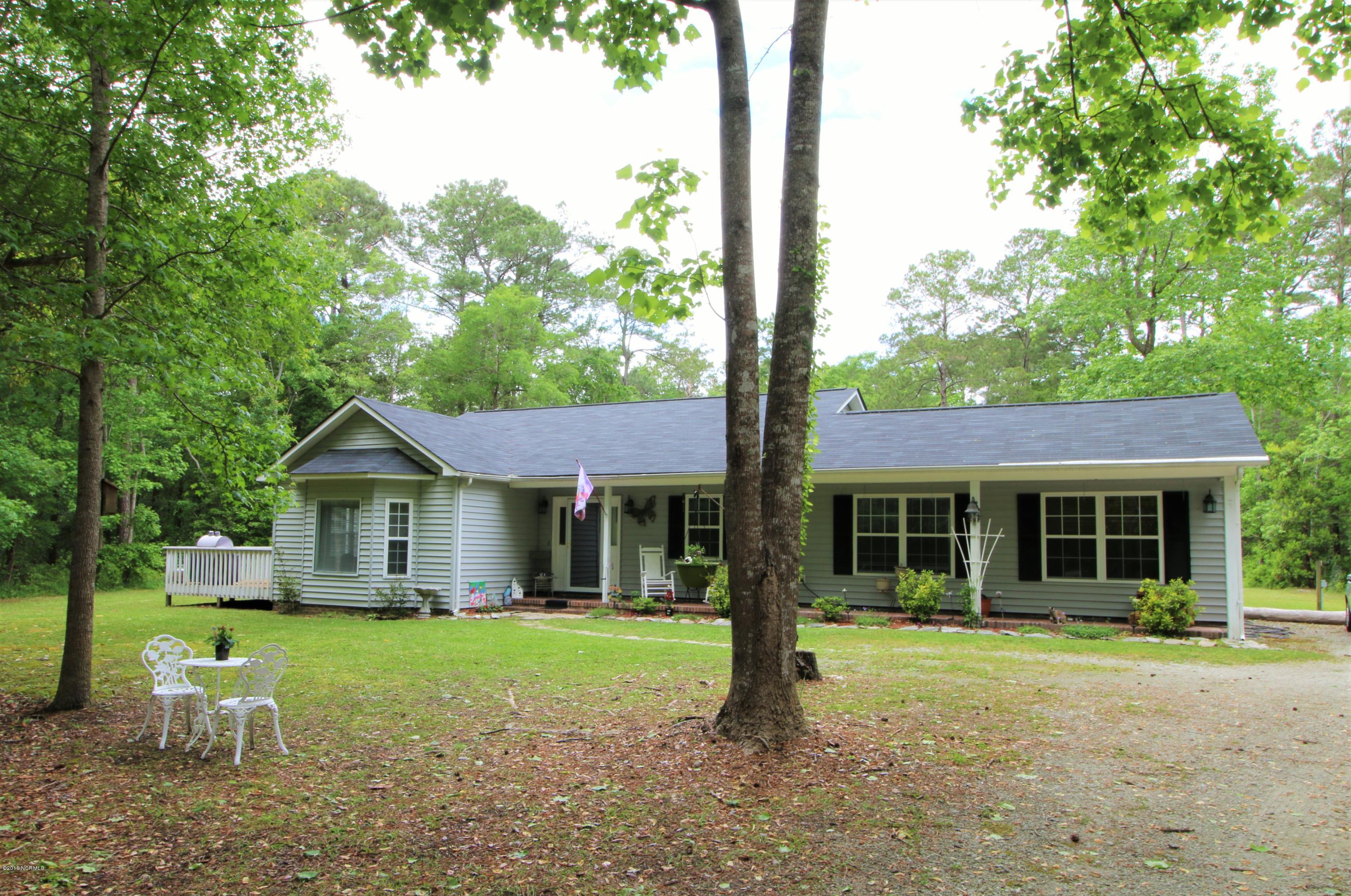 116 Glencroft Road Hubert, NC 28539 - Photo 1 of 23 IMG_9376 (2)