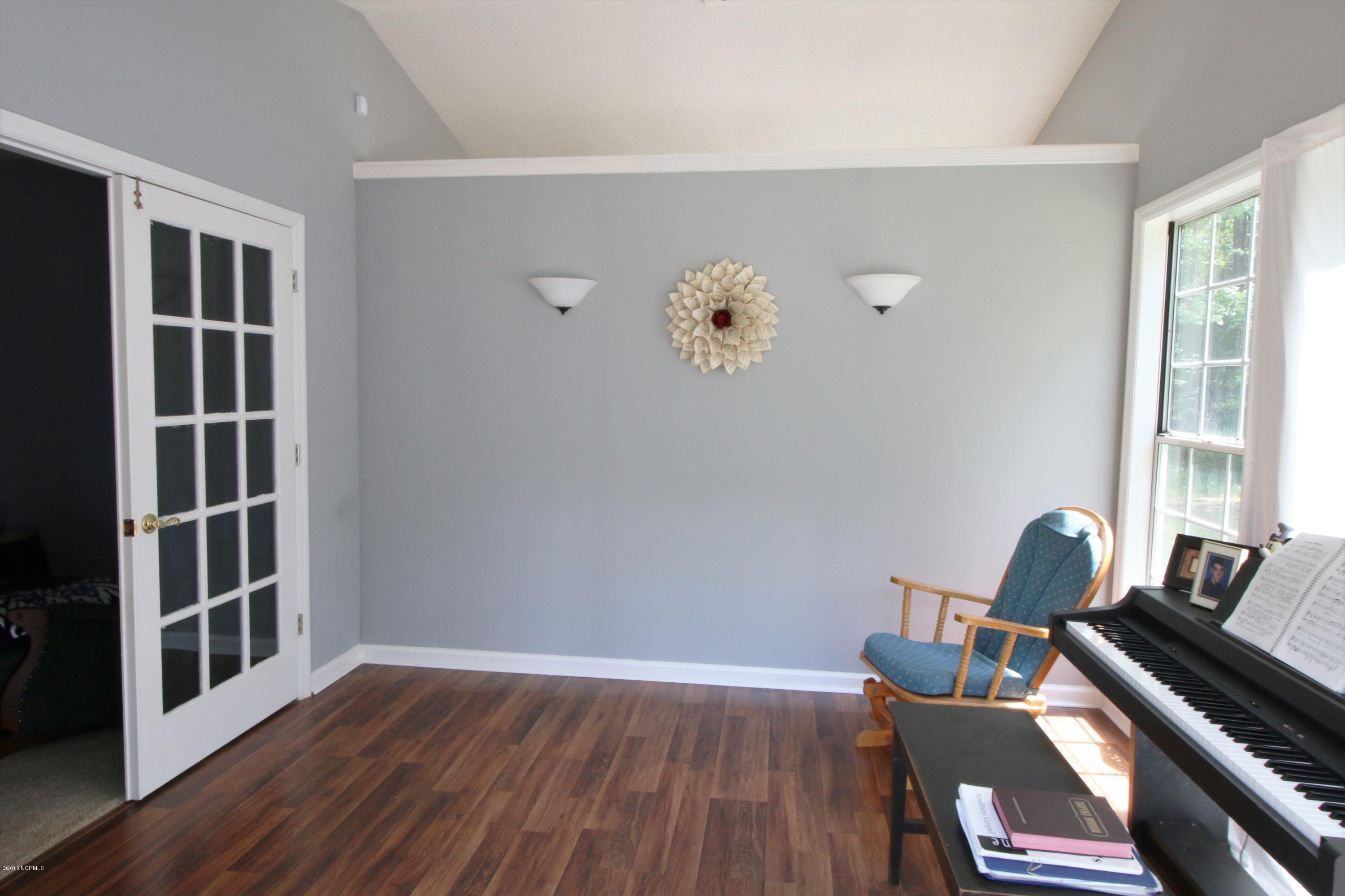 116 Glencroft Road Hubert, NC 28539 - Photo 11 of 23 IMG_9521 (2)