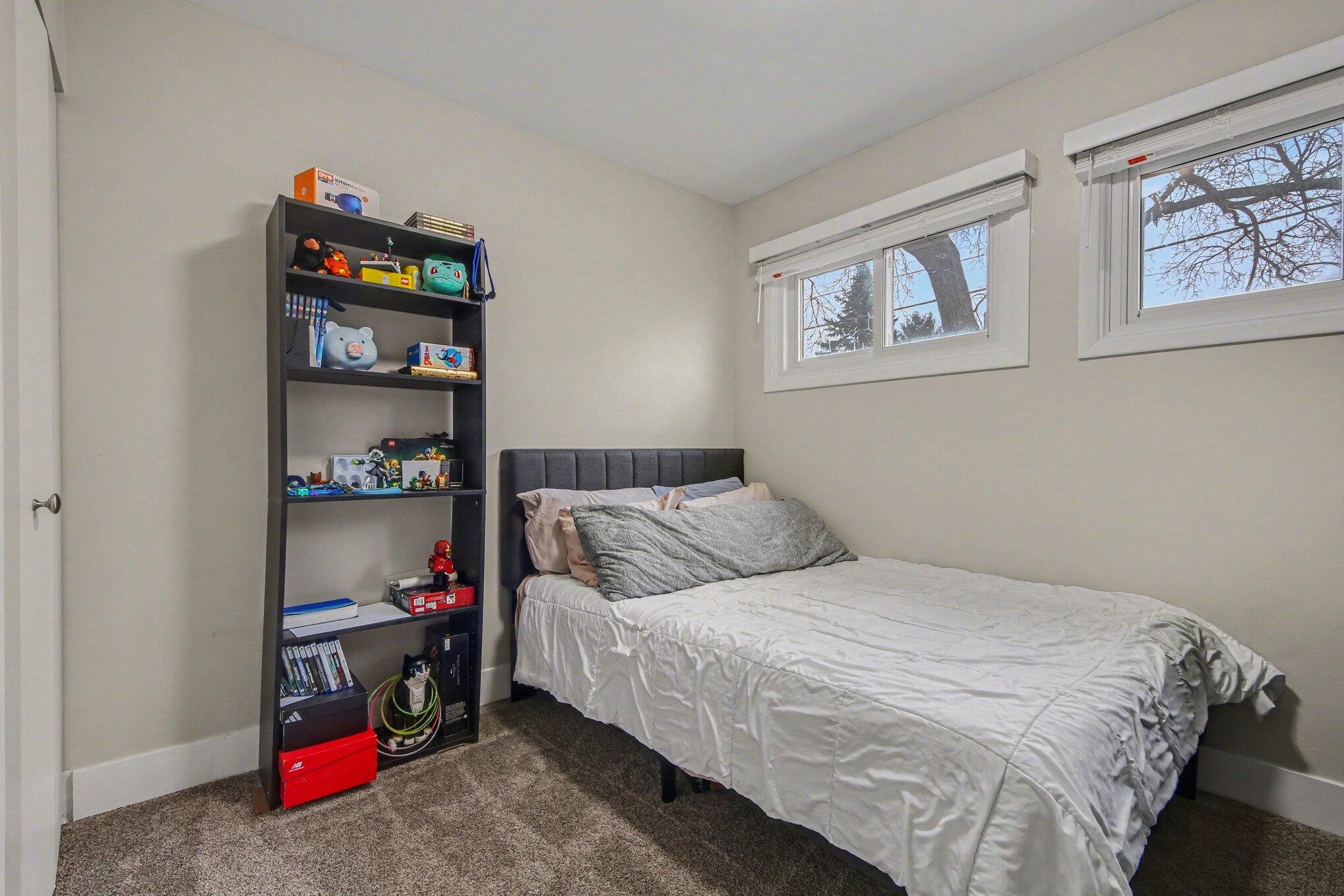129 Barry Street Southeast Grand Rapids, MI 49548 - Photo 9 of 16 011_file_5842