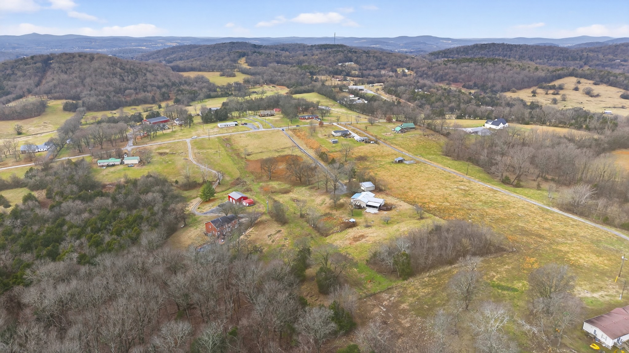 75 Vantrease Road Brush Creek, TN 38547 - Photo 53 of 72 a view of city and mountain