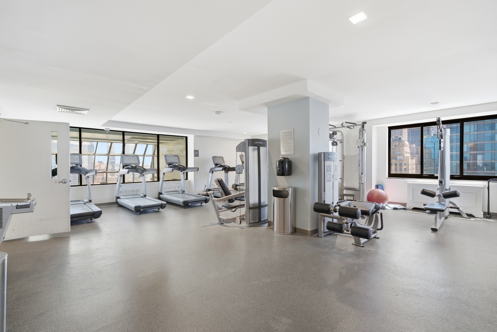200 Rector Place, Unit 7C Manhattan, NY 10280 - Photo 12 of 16