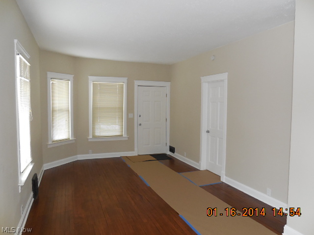 4003 Valley Road Cleveland, OH 44109 - Photo 7 of 25