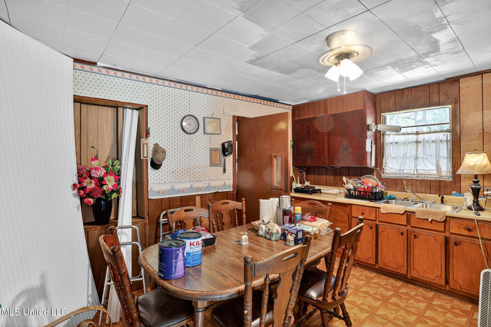 14227 Ballentine Road Sardis, MS 38666 - Photo 9 of 17 8