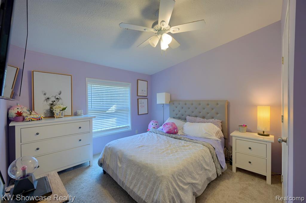 5331 Raywood Ridge White Lake, MI 48383 - Photo 18 of 29