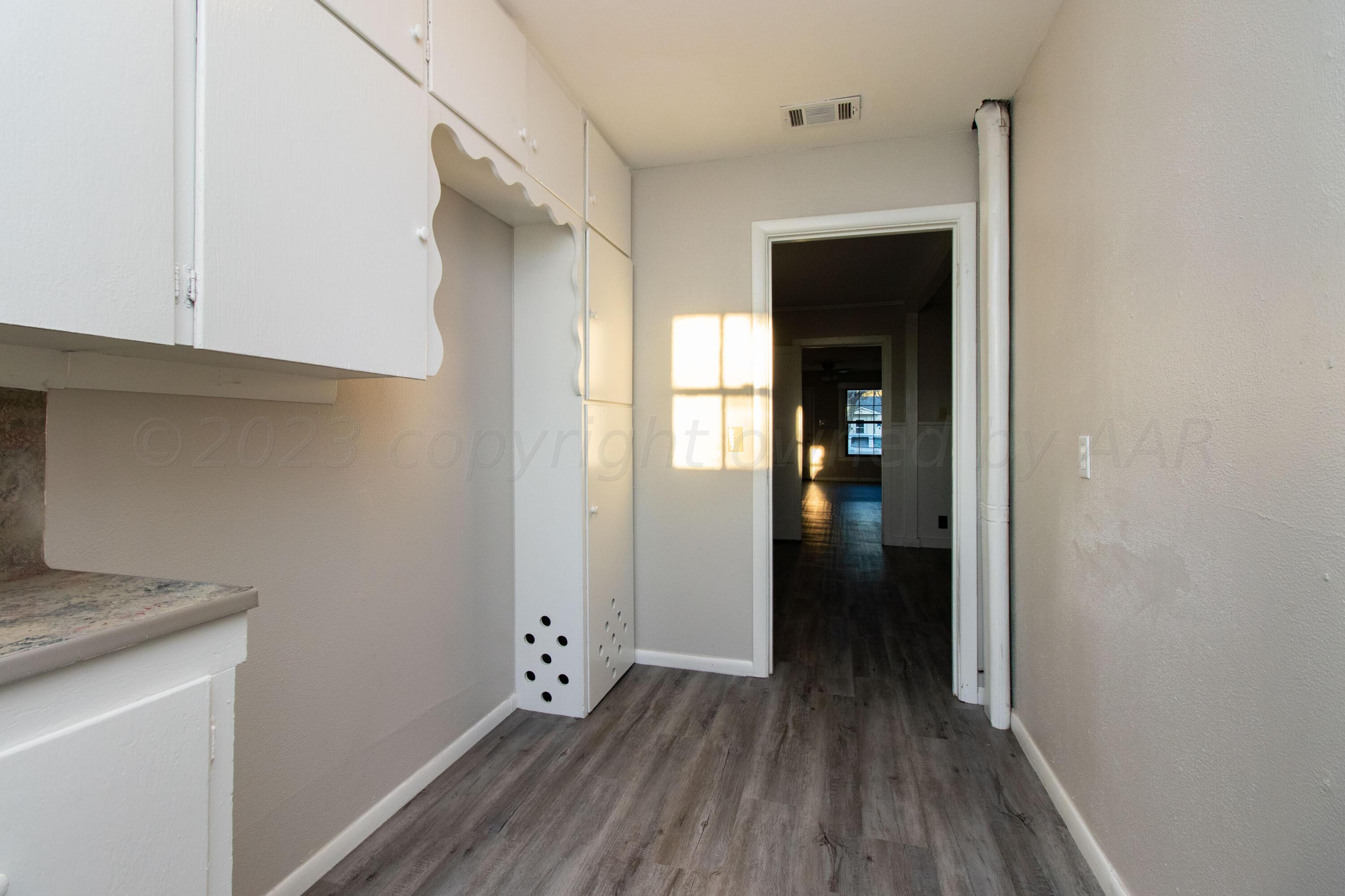 4102 South Hughes Street Amarillo, TX 79110 - Photo 13 of 24 14