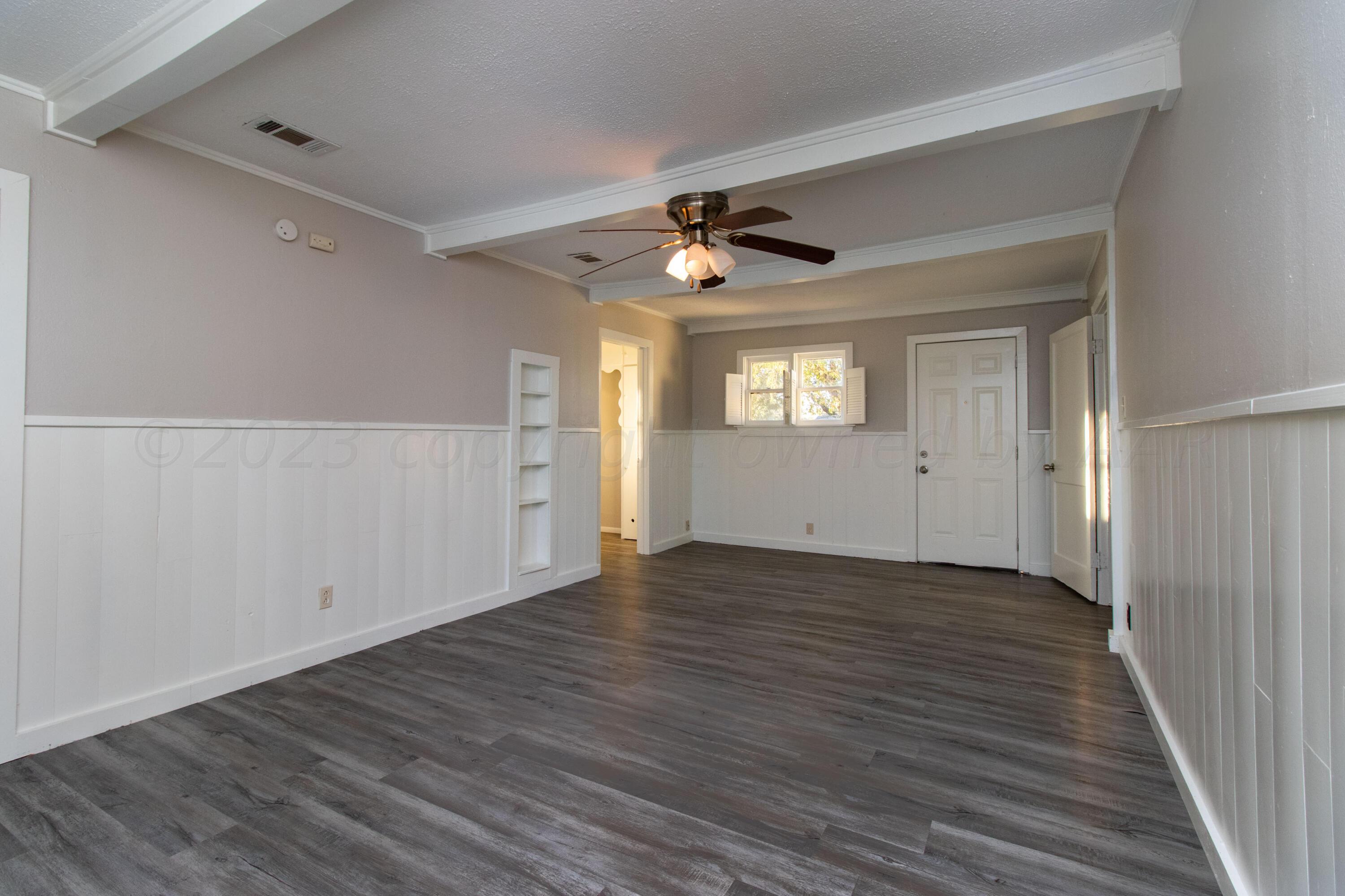 4102 South Hughes Street Amarillo, TX 79110 - Photo 8 of 24 10