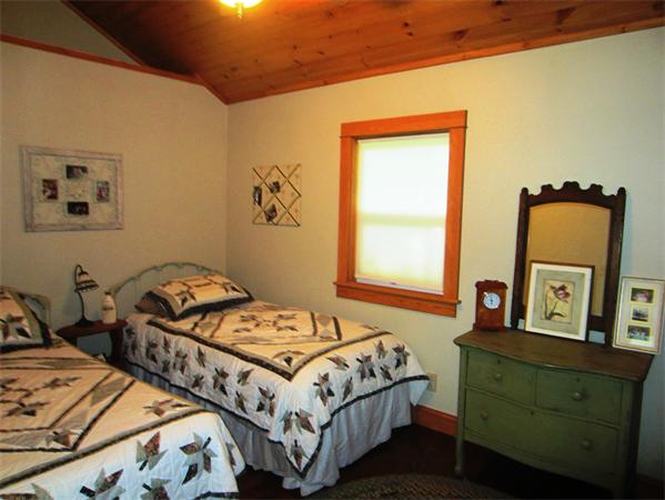 272 Bay Road Belchertown, MA 01007 - Photo 19 of 20 Gallery Image 19