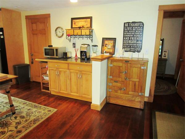 272 Bay Road Belchertown, MA 01007 - Photo 10 of 20 Gallery Image 10