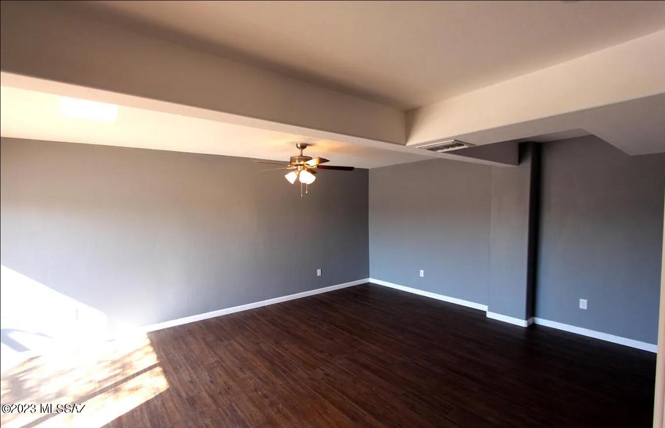 125 East Roger Road Tucson, AZ 85705 - Photo 9 of 15