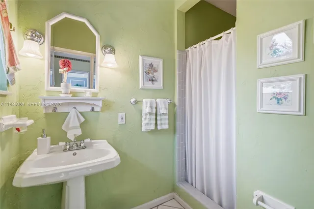 $1,699,000 | 1431 South Ocean Boulevard, Unit 95, Lauderdale-by-the-Sea, FL 33062