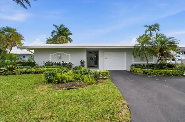 $1,699,000 | 1431 South Ocean Boulevard, Unit 95, Lauderdale-by-the-Sea, FL 33062