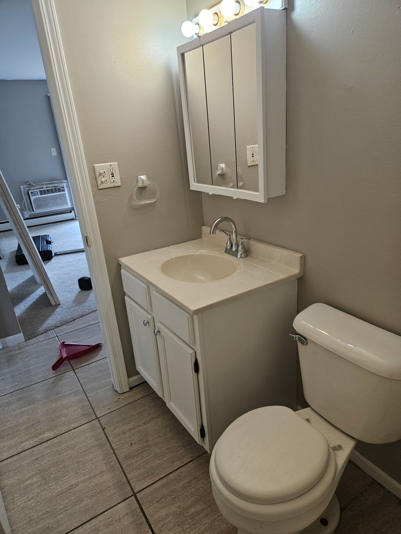 2800 Light Road, Unit 112 Oswego, IL 60543 - Photo 5 of 9