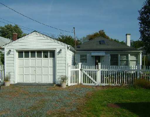 43 Riverside Street Portsmouth, RI 02871 - Photo 1 of 4 Exterior Front.
