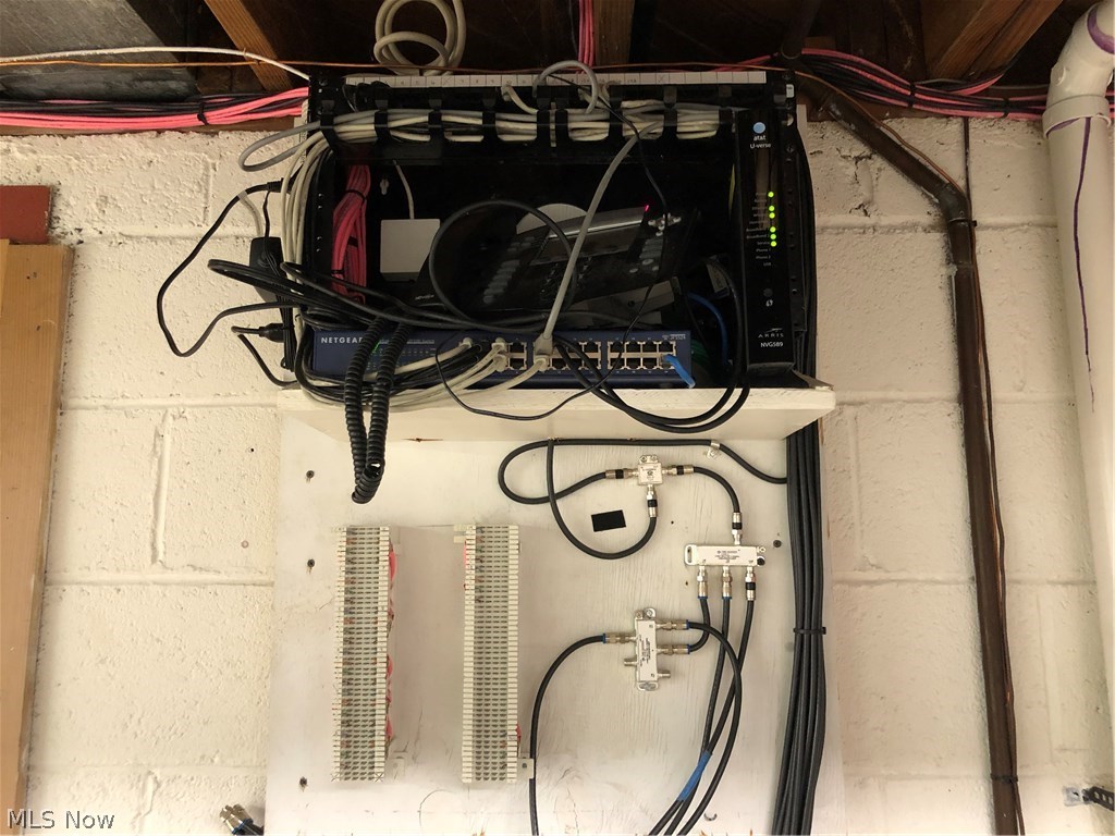 4851 South Sedgewick Road Cleveland, OH 44124 - Photo 20 of 26 Whole house wired for Ethernet. 24 port switch and punch down panel.