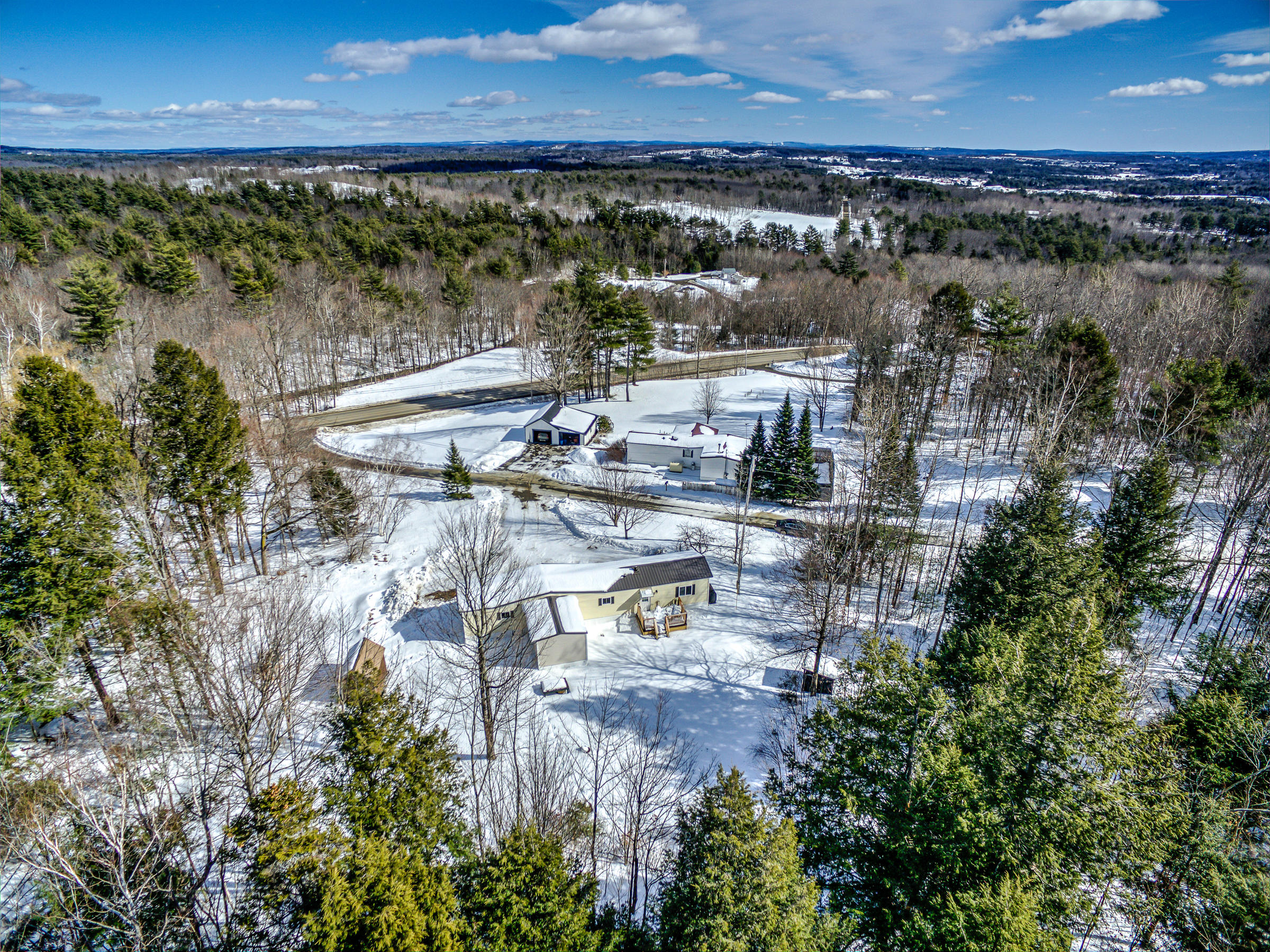 9 Wing Hill Road Manchester, ME 04351 - Photo 5 of 32 108284-aesd-4