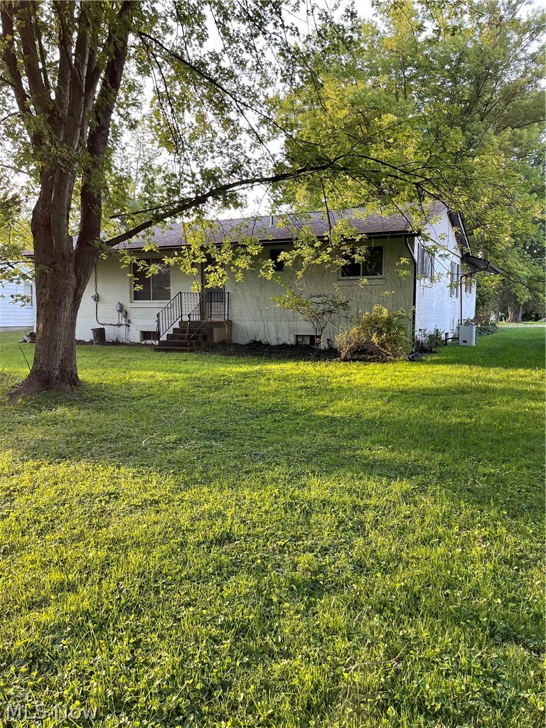 950 Garden Road Zanesville, OH 43701 - Photo 2 of 35
