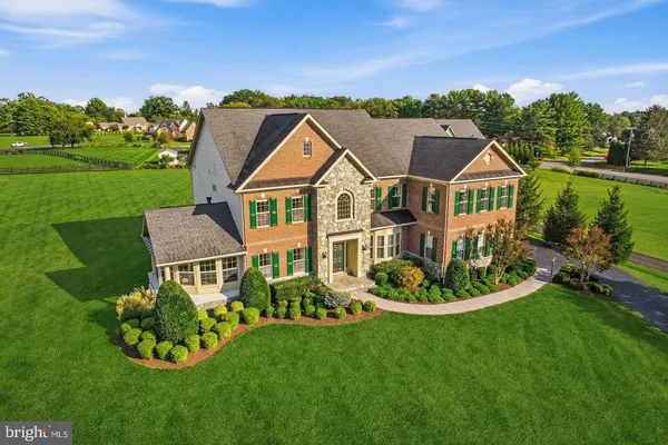 $1,550,000 | 17348 Harmony Vista Drive, Hamilton, VA 20158