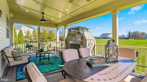 $1,550,000 | 17348 Harmony Vista Drive, Hamilton, VA 20158