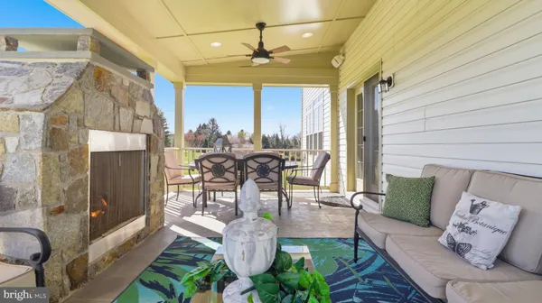 $1,550,000 | 17348 Harmony Vista Drive, Hamilton, VA 20158