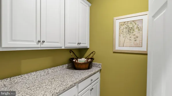 $1,550,000 | 17348 Harmony Vista Drive, Hamilton, VA 20158