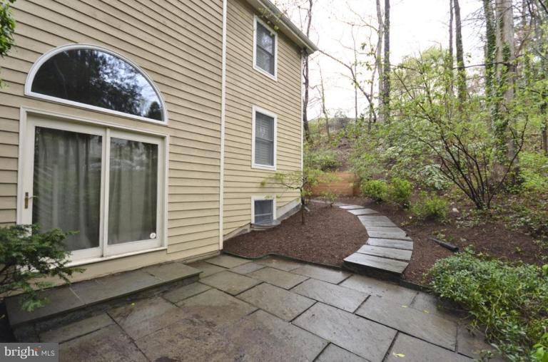 3603 Military Road Arlington, VA 22207 - Photo 19 of 21 Patio