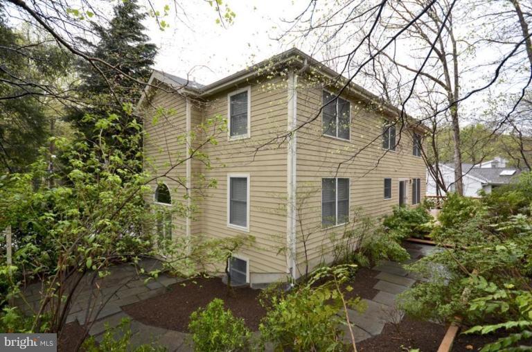 3603 Military Road Arlington, VA 22207 - Photo 21 of 21 Exterior (Rear)