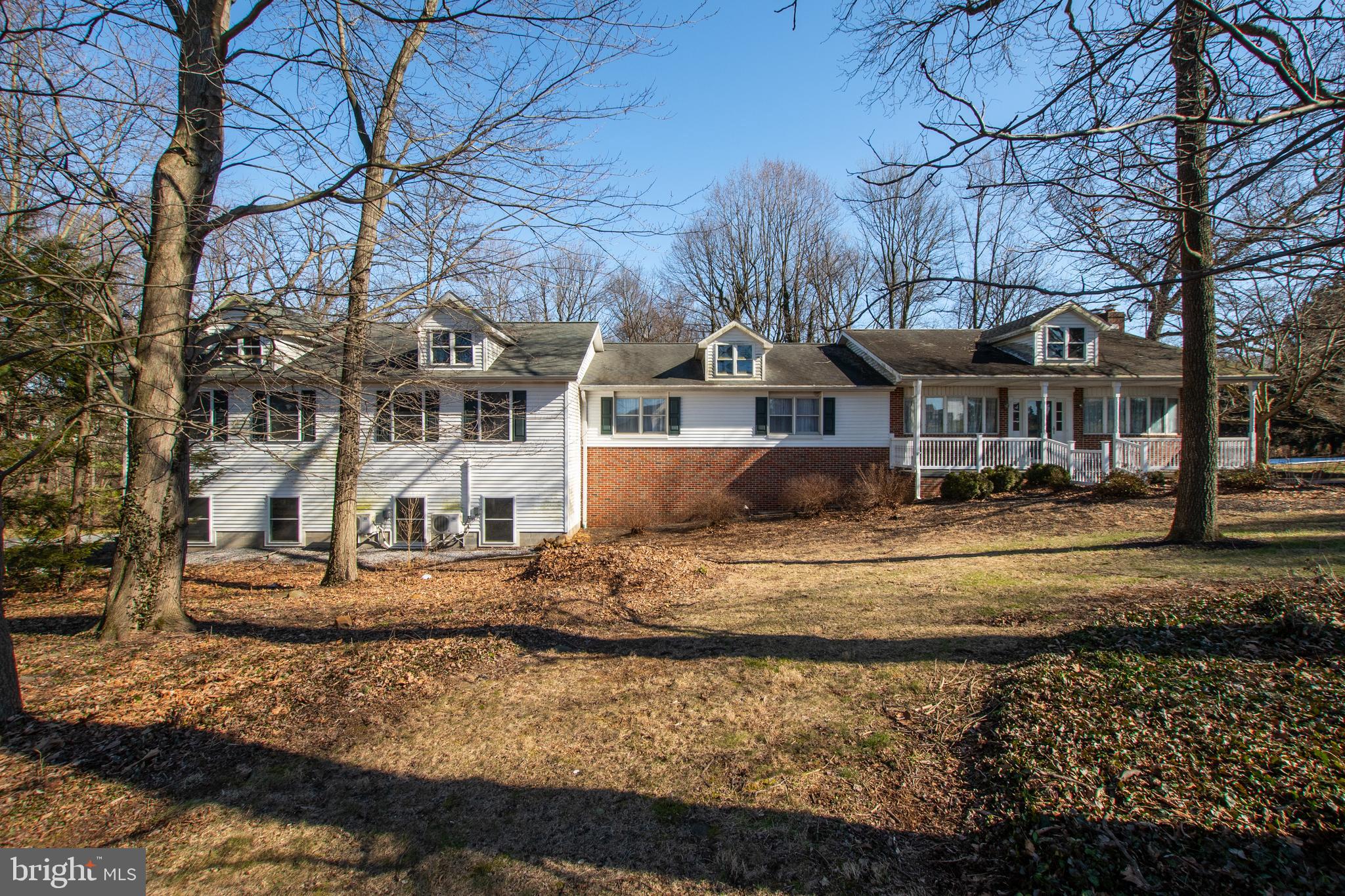 976 West Ridge Road Elizabethtown, PA 17022 - Photo 2 of 37 Gallery Image 2