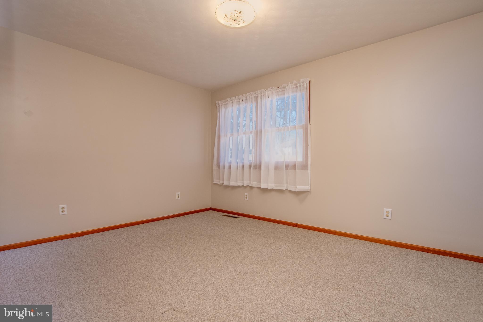 976 West Ridge Road Elizabethtown, PA 17022 - Photo 20 of 37 Gallery Image 20