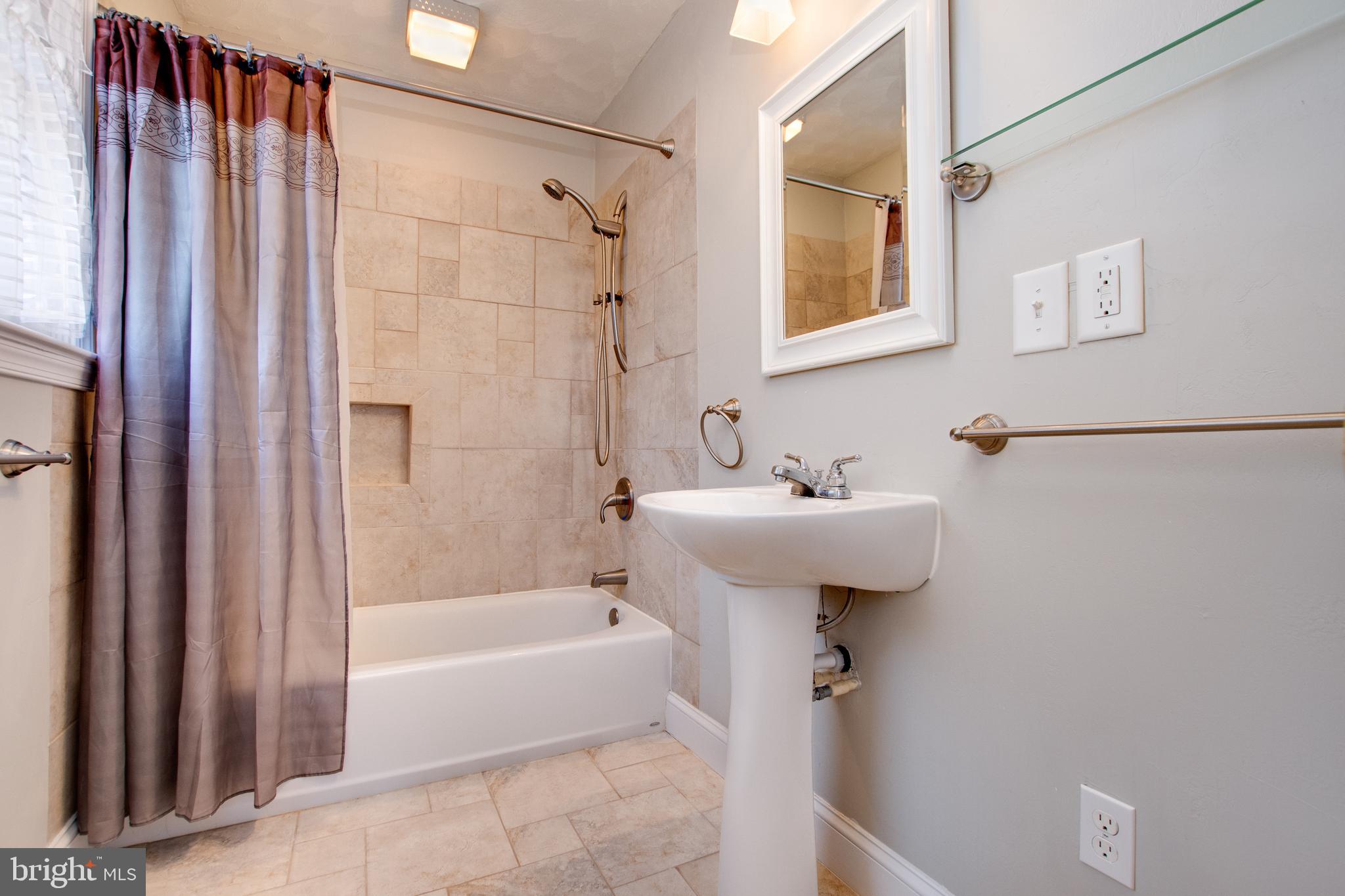 976 West Ridge Road Elizabethtown, PA 17022 - Photo 24 of 37 Gallery Image 24