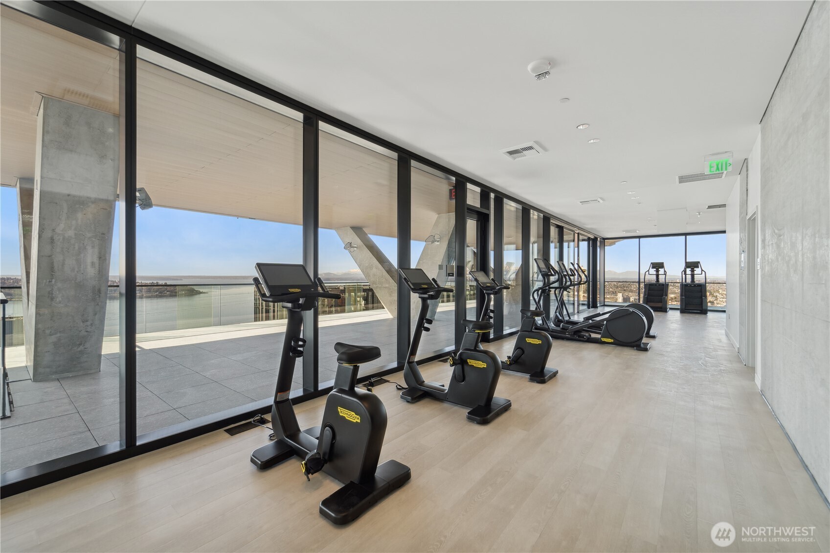 300 Virginia Street, Unit 1411 Seattle, WA 98121 - Photo 26 of 38 a view of a room with gym equipment