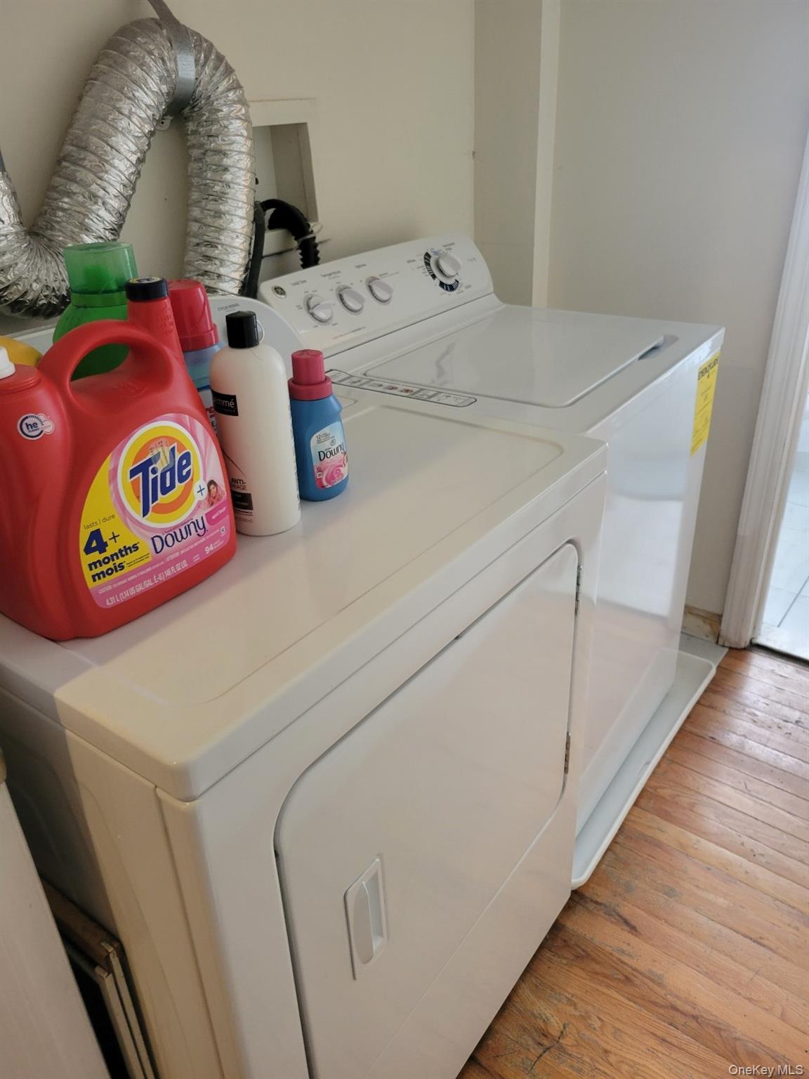 349 County Center Road, Unit TOP White Plains, NY 10603 - Photo 6 of 10