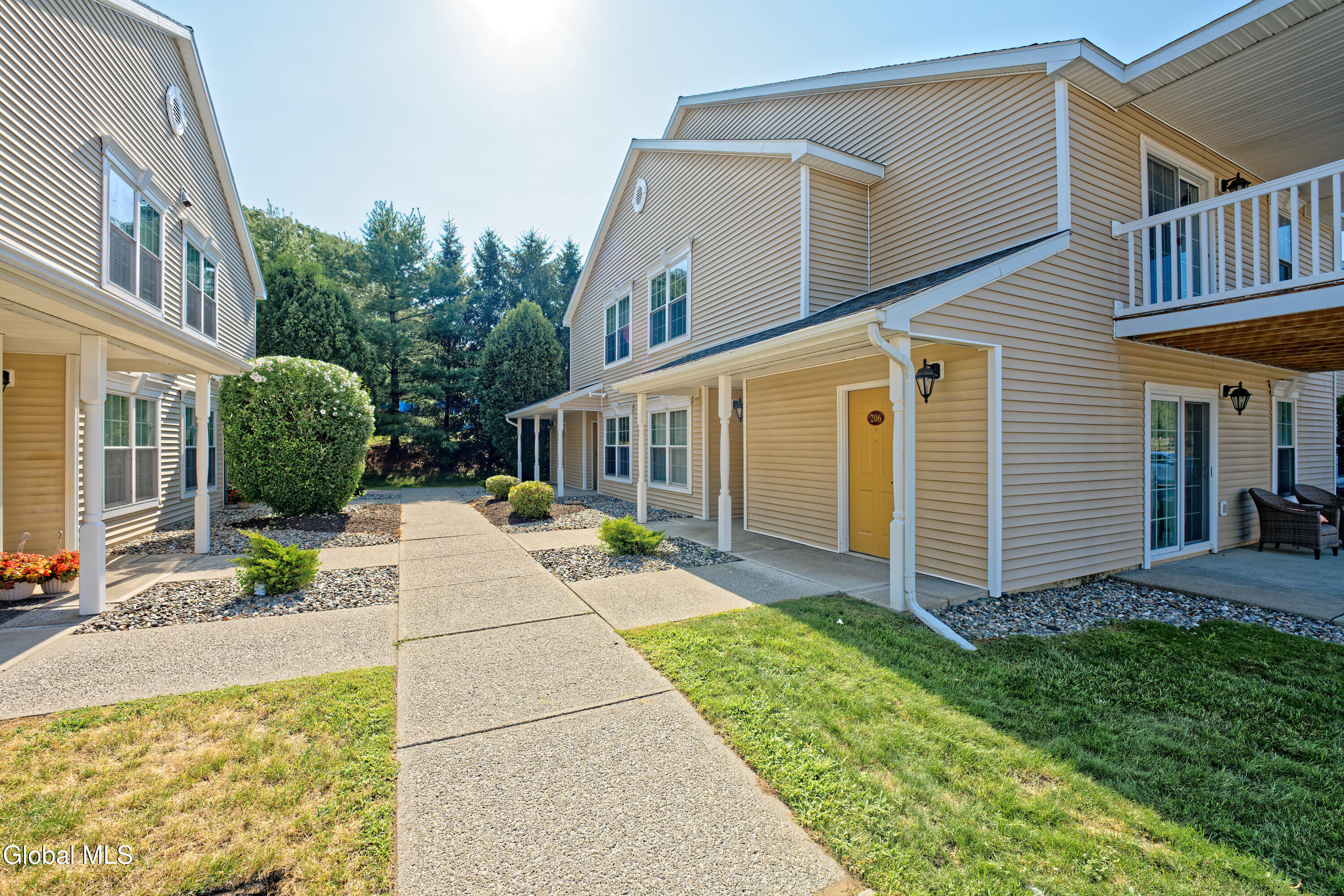 205 Cedar Run Rensselaer, NY 12144 - Photo 3 of 36 0 Front 3
