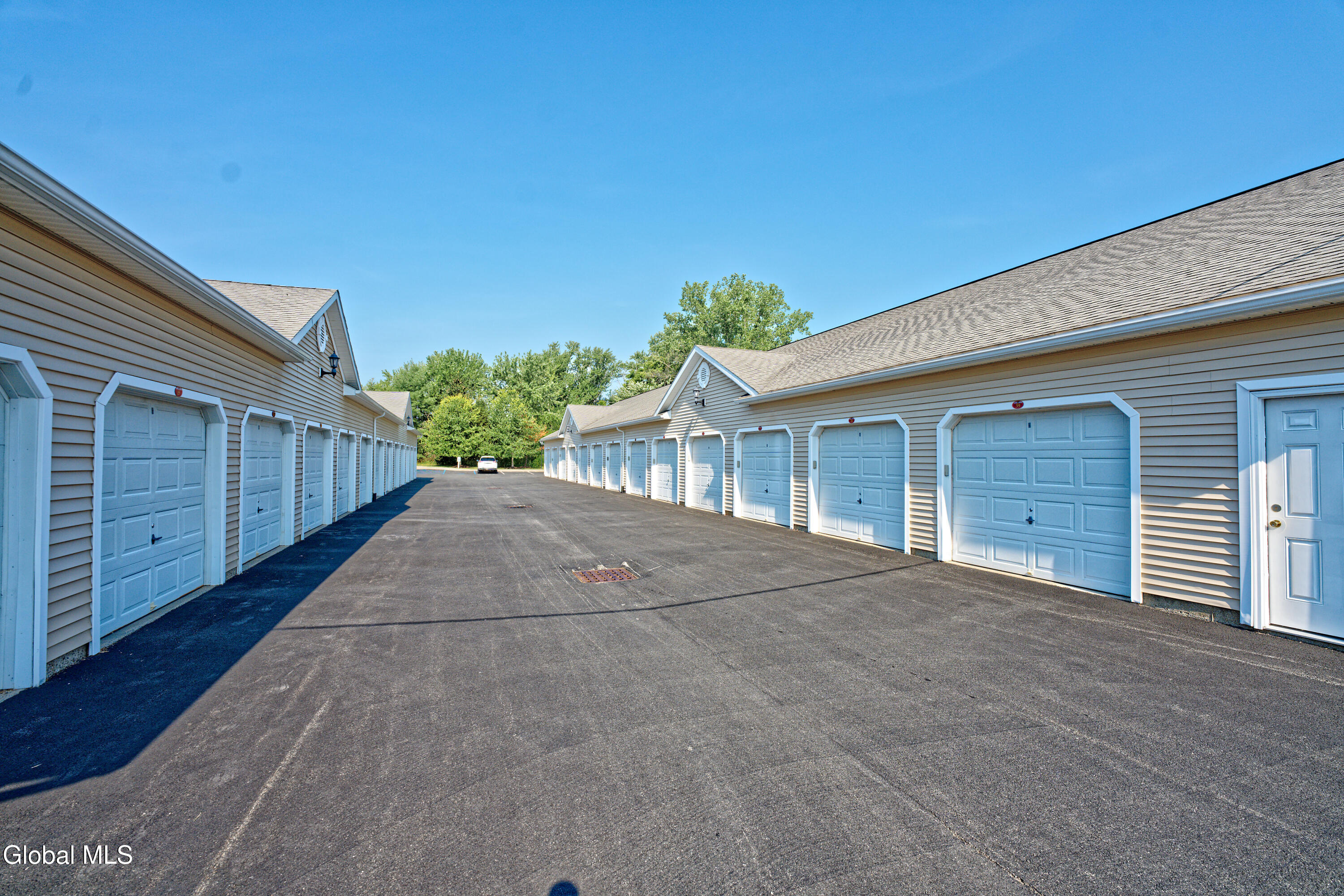 205 Cedar Run Rensselaer, NY 12144 - Photo 31 of 36 Yard 6