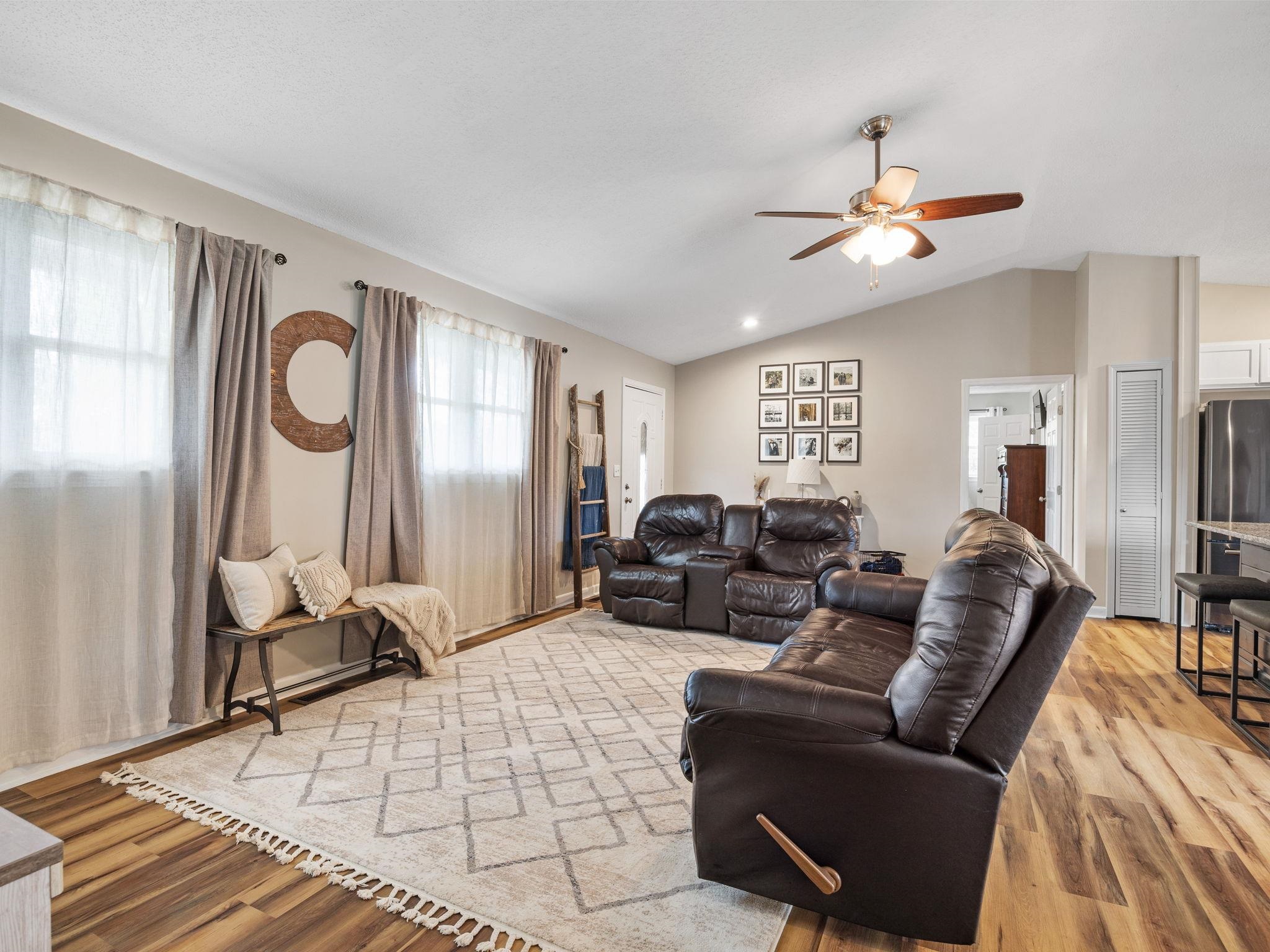 1501 Rocky Ridge Road Enoree, SC 29335 - Photo 11 of 50