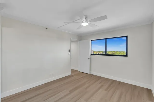 $295,000 | 7076 Huntington Lane, Unit 803, Delray Beach, FL 33446